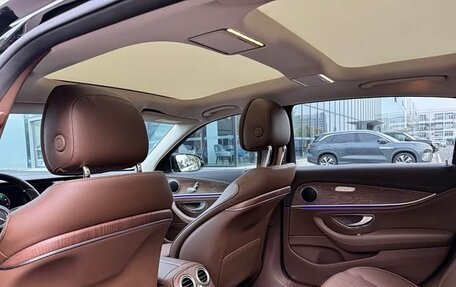 Mercedes-Benz E-Класс, 2022 год, 4 770 006 рублей, 9 фотография