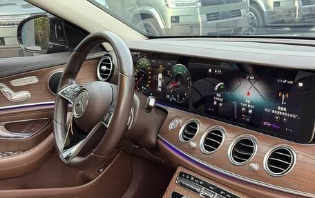 Mercedes-Benz E-Класс, 2022 год, 4 770 006 рублей, 17 фотография