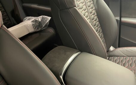 Audi RS Q8 I, 2022 год, 13 000 000 рублей, 6 фотография