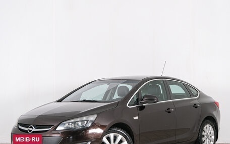 Opel Astra J, 2014 год, 929 000 рублей, 4 фотография
