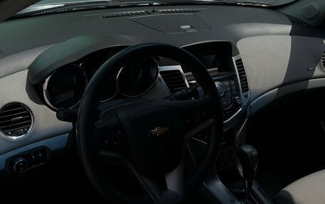 Chevrolet Cruze II, 2010 год, 795 000 рублей, 14 фотография