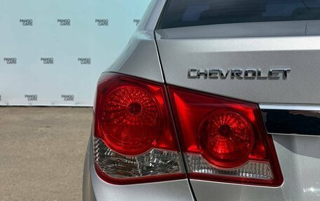 Chevrolet Cruze II, 2010 год, 795 000 рублей, 12 фотография