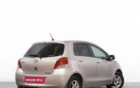 Toyota Vitz, 2010 год, 639 000 рублей, 5 фотография