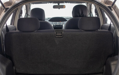 Toyota Vitz, 2010 год, 639 000 рублей, 24 фотография