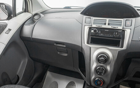 Toyota Vitz, 2010 год, 639 000 рублей, 20 фотография