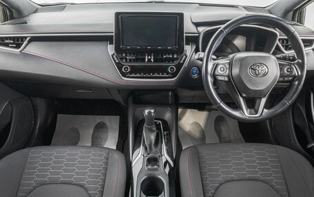 Toyota Corolla, 2018 год, 1 749 000 рублей, 10 фотография