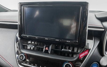 Toyota Corolla, 2018 год, 1 749 000 рублей, 19 фотография