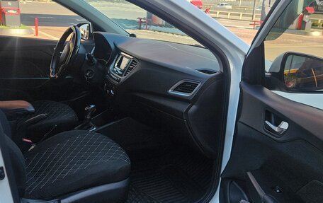 Hyundai Solaris II рестайлинг, 2019 год, 1 030 000 рублей, 6 фотография