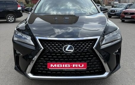 Lexus RX IV рестайлинг, 2017 год, 4 250 000 рублей, 5 фотография