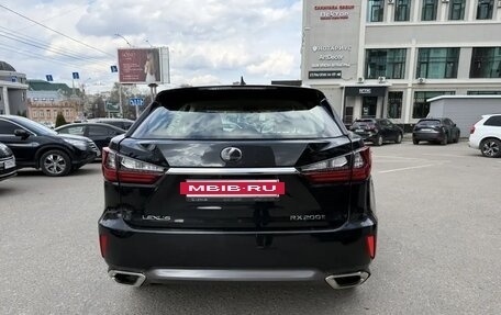 Lexus RX IV рестайлинг, 2017 год, 4 250 000 рублей, 8 фотография