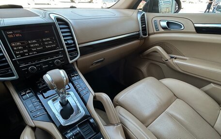 Porsche Cayenne III, 2010 год, 2 500 000 рублей, 17 фотография