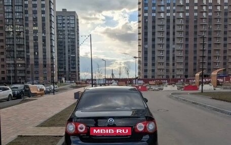Volkswagen Jetta VI, 2009 год, 450 000 рублей, 2 фотография