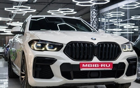 BMW X6, 2022 год, 8 999 999 рублей, 10 фотография