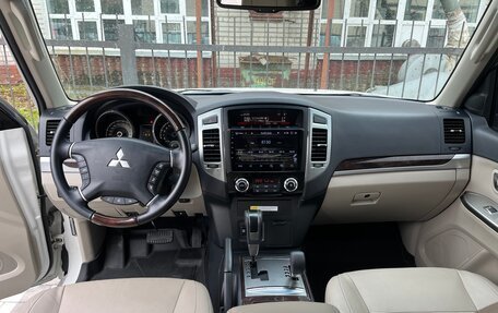 Mitsubishi Pajero IV, 2019 год, 4 900 000 рублей, 18 фотография