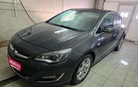 Opel Astra J, 2012 год, 630 000 рублей, 3 фотография