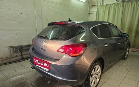 Opel Astra J, 2012 год, 630 000 рублей, 5 фотография
