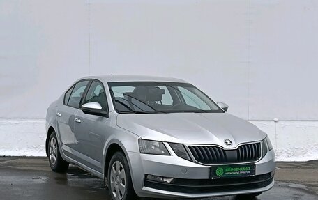 Skoda Octavia, 2018 год, 1 550 000 рублей, 3 фотография