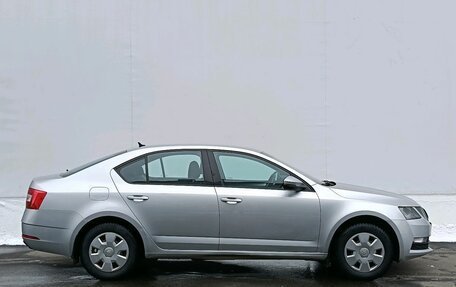 Skoda Octavia, 2018 год, 1 550 000 рублей, 4 фотография