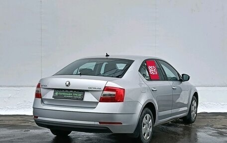 Skoda Octavia, 2018 год, 1 550 000 рублей, 5 фотография