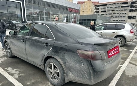 Toyota Camry, 2011 год, 1 390 000 рублей, 2 фотография