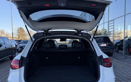 Mercedes-Benz GLC, 2025 год, 24 фотография