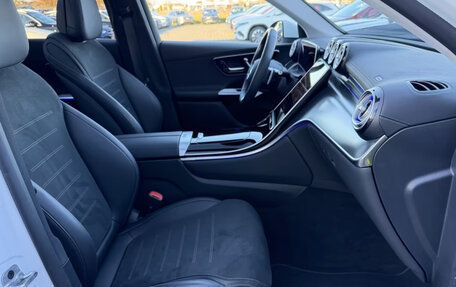 Mercedes-Benz GLC, 2025 год, 21 фотография