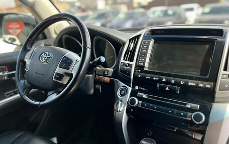 Toyota Land Cruiser 200, 2014 год, 4 350 000 рублей, 30 фотография