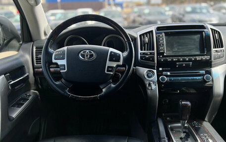 Toyota Land Cruiser 200, 2014 год, 4 350 000 рублей, 23 фотография