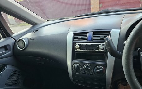 Mitsubishi Colt VI рестайлинг, 2003 год, 370 000 рублей, 5 фотография