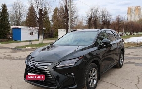 Lexus RX IV рестайлинг, 2018 год, 4 500 000 рублей, 3 фотография