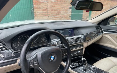 BMW 5 серия, 2010 год, 1 650 000 рублей, 7 фотография