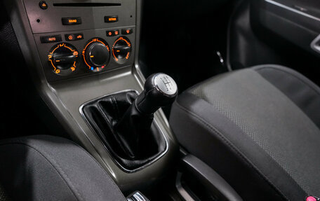 Opel Antara I, 2008 год, 815 000 рублей, 17 фотография