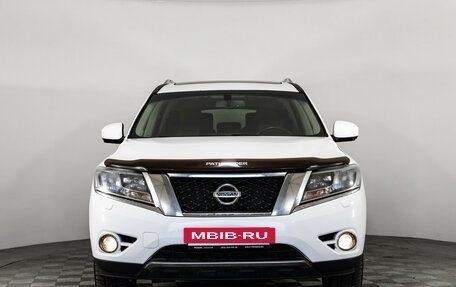 Nissan Pathfinder, 2015 год, 1 799 000 рублей, 2 фотография