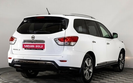 Nissan Pathfinder, 2015 год, 1 799 000 рублей, 5 фотография