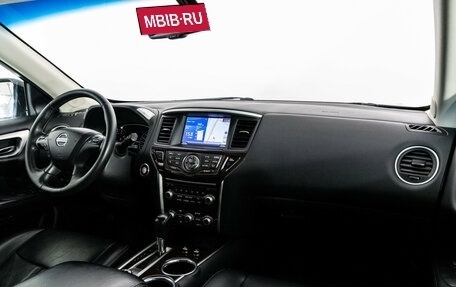 Nissan Pathfinder, 2015 год, 1 799 000 рублей, 9 фотография