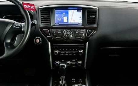 Nissan Pathfinder, 2015 год, 1 799 000 рублей, 14 фотография