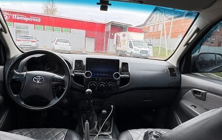 Toyota Hilux VII, 2013 год, 2 300 000 рублей, 10 фотография