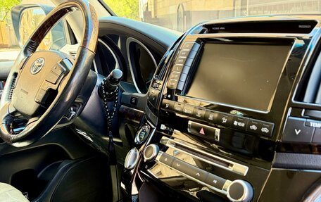 Toyota Land Cruiser 200, 2012 год, 3 900 000 рублей, 6 фотография