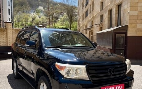 Toyota Land Cruiser 200, 2012 год, 3 900 000 рублей, 2 фотография