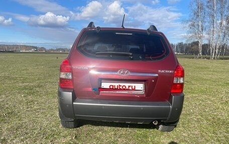 Hyundai Tucson III, 2005 год, 590 000 рублей, 8 фотография