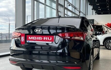 Hyundai Solaris II рестайлинг, 2021 год, 1 580 000 рублей, 10 фотография