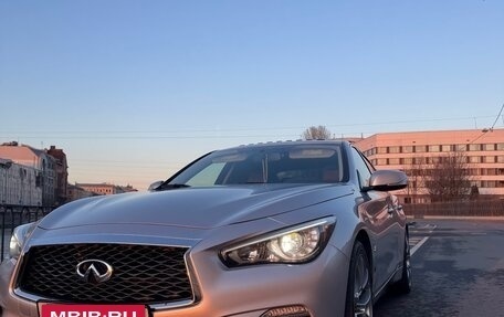 Infiniti Q50 I рестайлинг, 2019 год, 3 100 000 рублей, 18 фотография