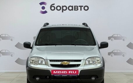 Chevrolet Niva I рестайлинг, 2018 год, 819 000 рублей, 2 фотография