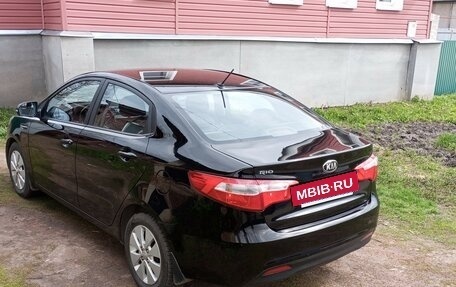 KIA Rio III рестайлинг, 2013 год, 820 000 рублей, 3 фотография