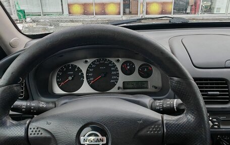 Nissan Almera, 2002 год, 160 000 рублей, 12 фотография