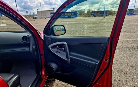 Toyota RAV4, 2012 год, 2 070 000 рублей, 11 фотография