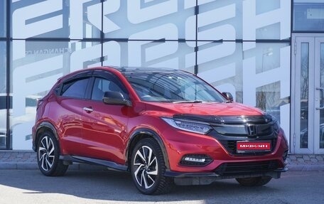 Honda Vezel, 2019 год, 1 890 000 рублей, 1 фотография