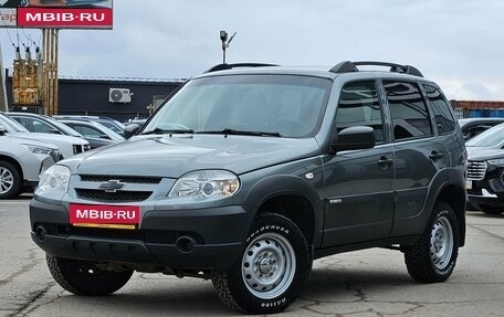 Chevrolet Niva I рестайлинг, 2018 год, 670 000 рублей, 1 фотография