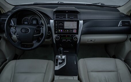 Toyota Camry, 2012 год, 1 450 000 рублей, 10 фотография