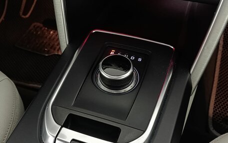 Land Rover Discovery Sport I рестайлинг, 2018 год, 2 350 000 рублей, 15 фотография